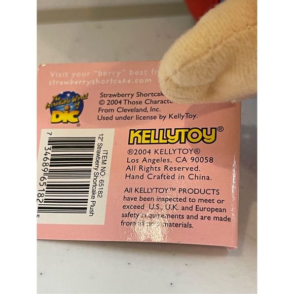 Strawberry Shortcake 12” plush NWT - Picture 3 of 4